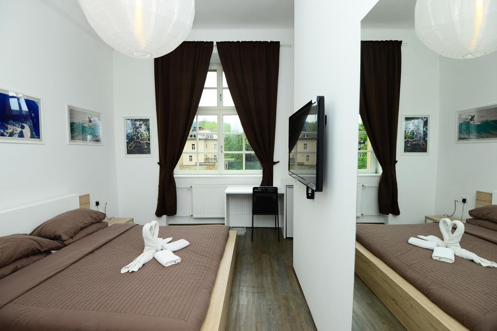 Galeria Rooms Ljubljana Rum bild
